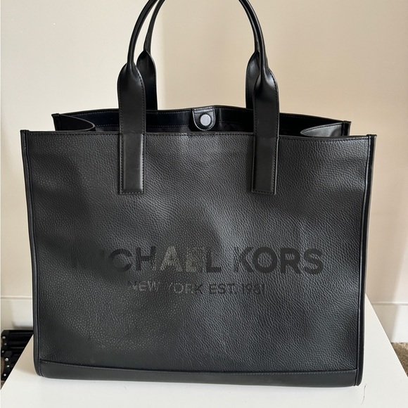 Michael Kors pre-owned - Picture 2 of 5